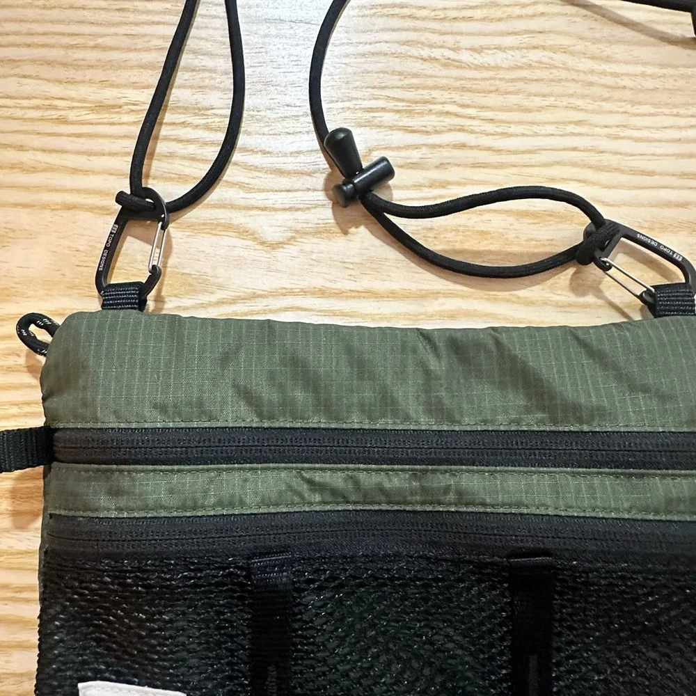 Topo Designs Mountain Hiking Accessory Crossbody Shoulder Bag Army Green Mesh - Picture 4 of 7